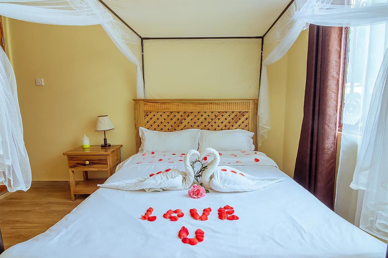Rayan Apartments & Safaris Arusha Exterior photo