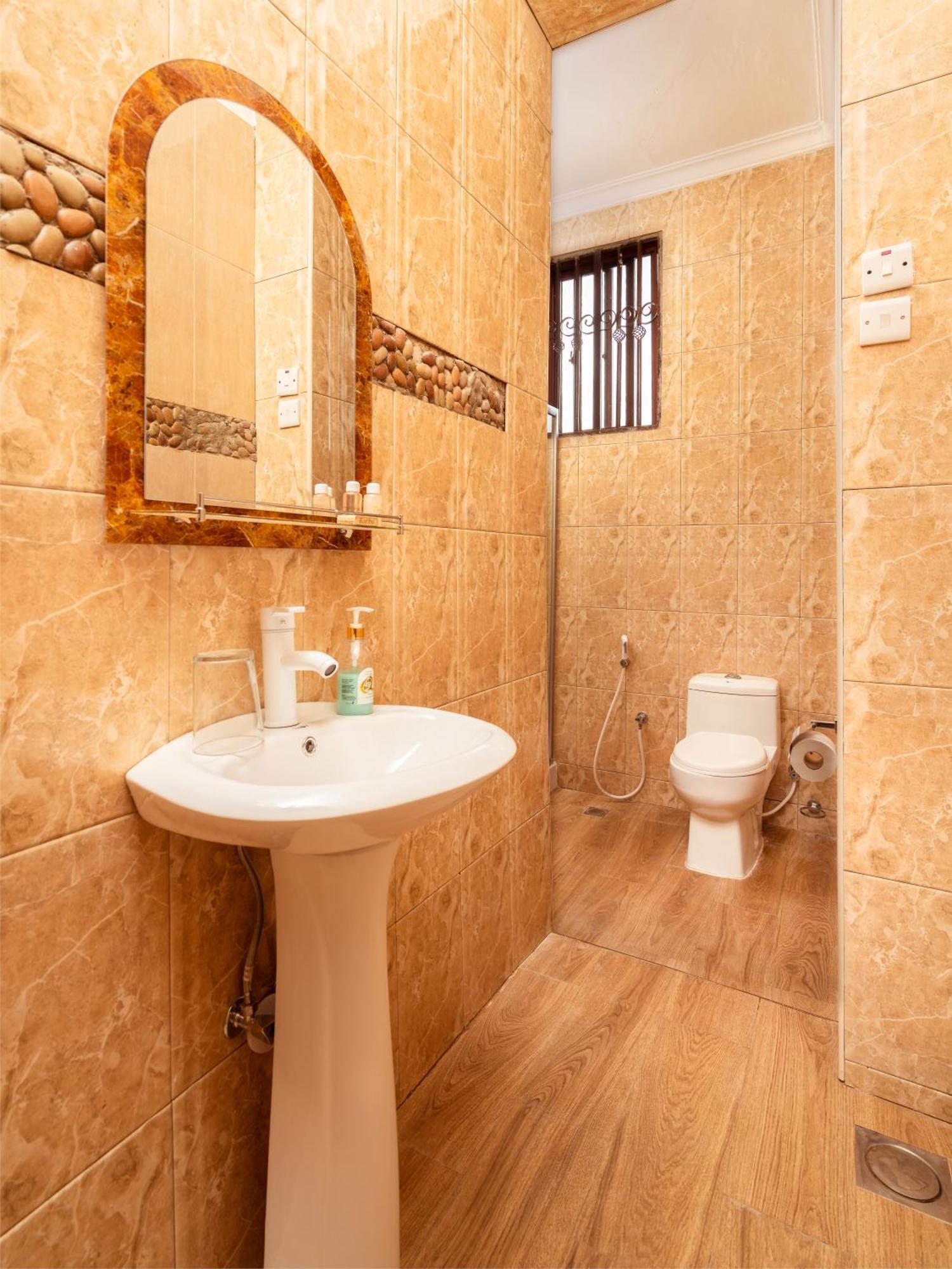 Rayan Apartments & Safaris Arusha Room photo