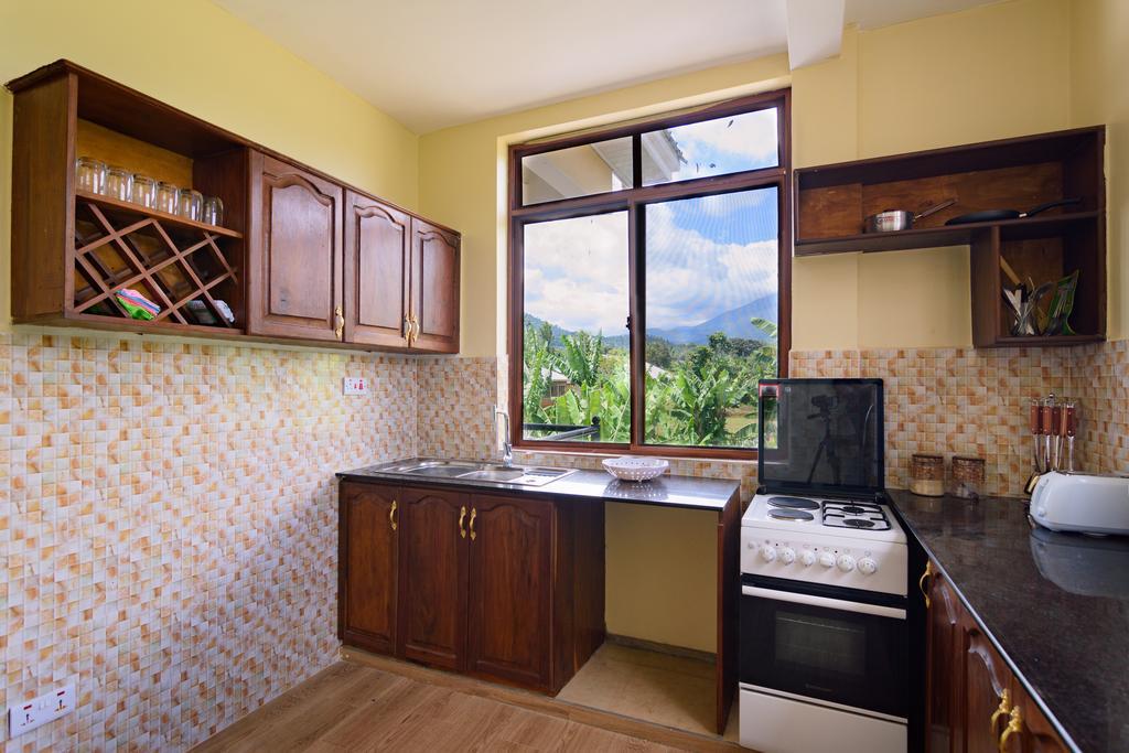 Rayan Apartments & Safaris Arusha Exterior photo